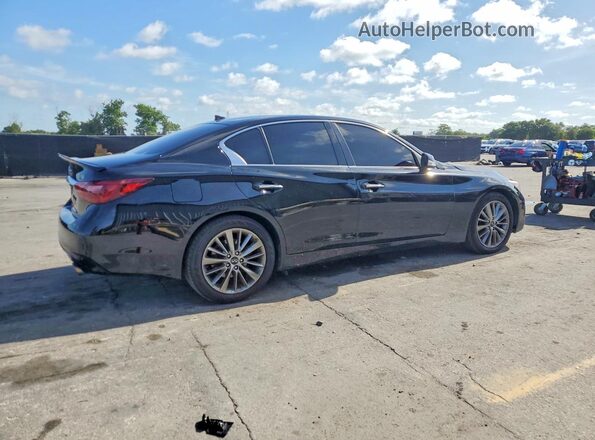 JN1EV7AR4JM440619 2018 INFINITI Q50 Черный Задняя правая четверть