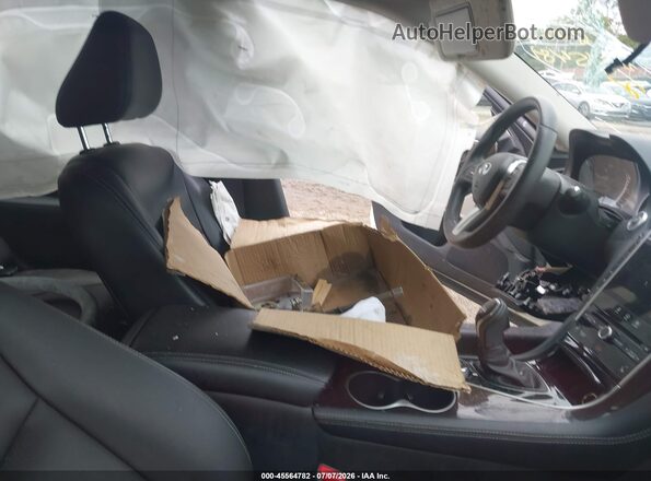 JN1EV7AR4JM445481 2018 INFINITI Q50 White Вид салону спереду