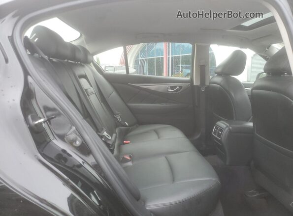 JN1EV7AR5HM832650 2017 INFINITI Q50 Black Հետևի նստատեղերի տեսք