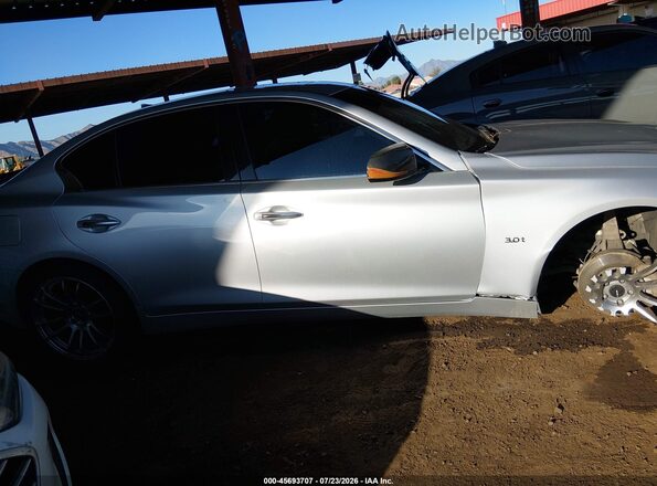 JN1EV7AR5KM557952 2019 INFINITI Q50 Серебряный Вид задней части салона