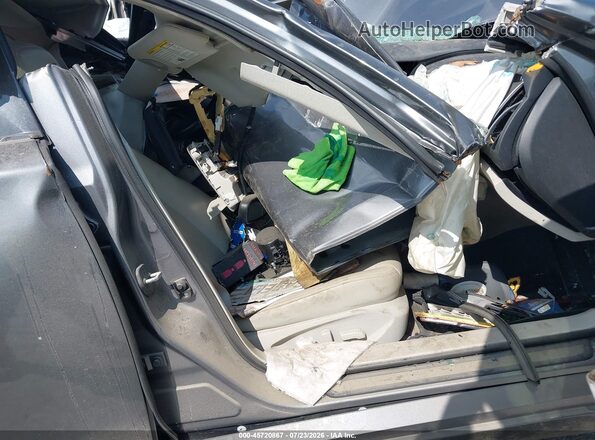 JN1EV7AR7HM837493 2017 INFINITI Q50 Серый Вид салона спереди
