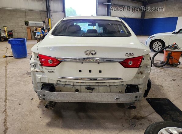 JN1EV7AR7HM841642 2017 INFINITI Q50 White Вид ззаду