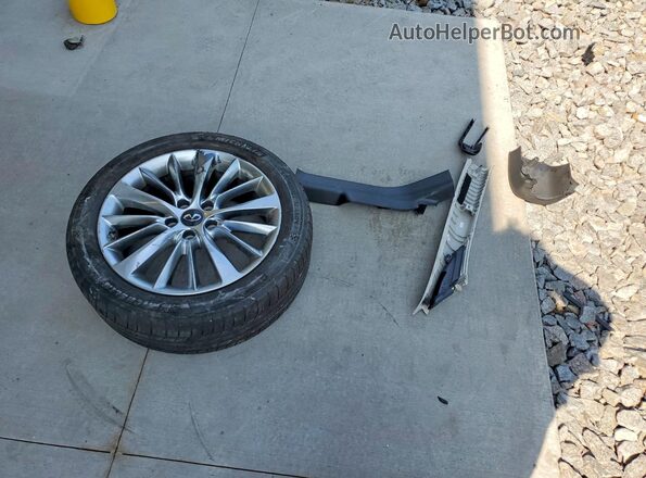 JN1EV7AR7KM556799 2019 INFINITI Q50 Black Շարժիչի բաժամունքի տեսք