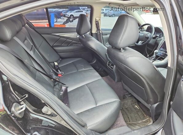 JN1EV7AR8HM831699 2017 INFINITI Q50 Black Widok tylnych siedzeń
