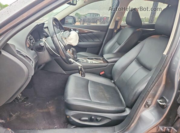 JN1EV7AR8JM433379 2018 INFINITI Q50 Gray Front interior view