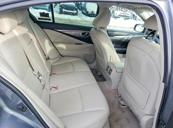 JN1EV7AR9HM836944 2017 INFINITI Q50 Gray Widok tylnych siedzeń