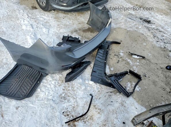 JN1EV7AR9HM836944 2017 INFINITI Q50 Gray Widok komory silnika