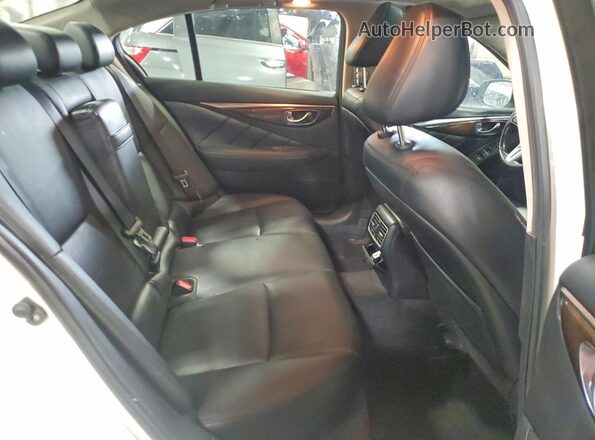 JN1EV7AR9JM437246 2018 INFINITI Q50 White Вид задніх сидінь