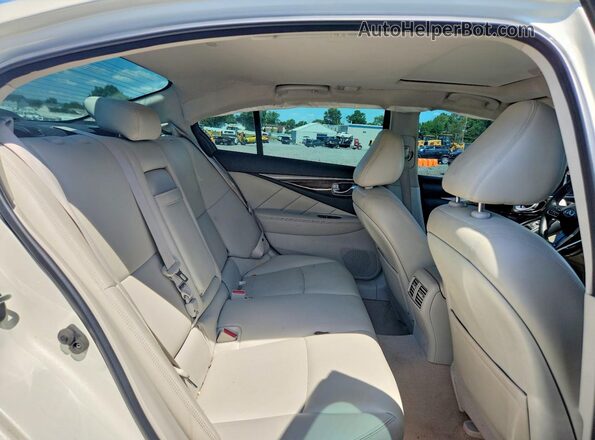 JN1EV7AR9KM553550 2019 INFINITI Q50 White Հետևի նստատեղերի տեսք