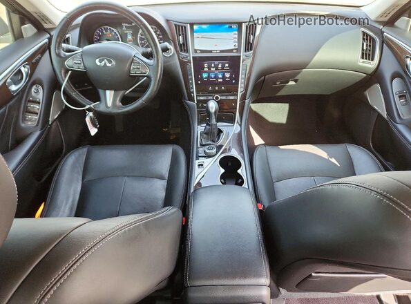 JN1EV7ARXHM835673 2017 INFINITI Q50 White Вид панелі приладів