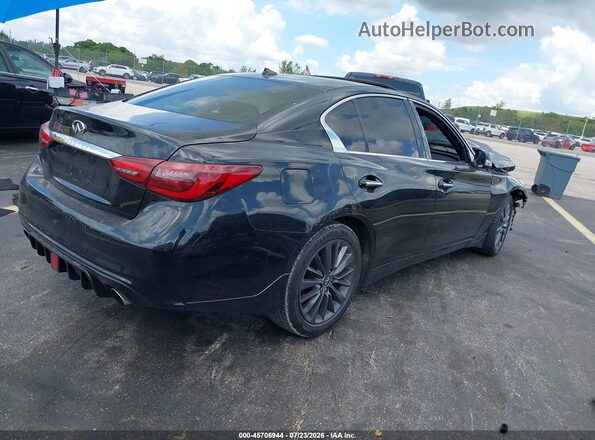 JN1EV7ARXJM430564 2018 INFINITI Q50 Black Rear right