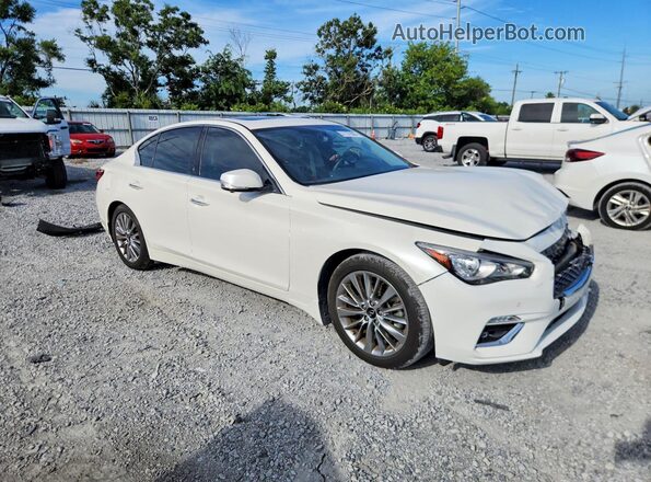 JN1EV7BP0RM600097 2024 INFINITI Q50 White Front right