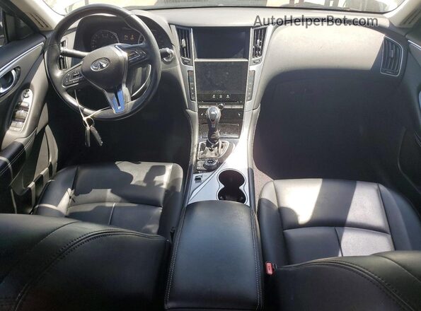 JN1EV7BP1MM704235 2021 INFINITI Q50 White წინა პანელის ხედი