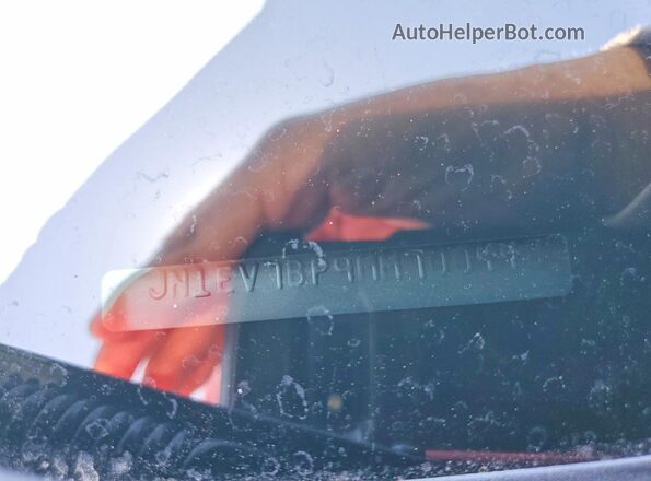 JN1EV7BP9MM700448 2021 INFINITI Q50 Red Engine compartment view