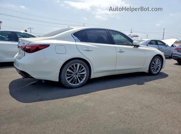 JN1EV7BP9MM705066 2021 INFINITI Q50 Белый Задняя правая четверть