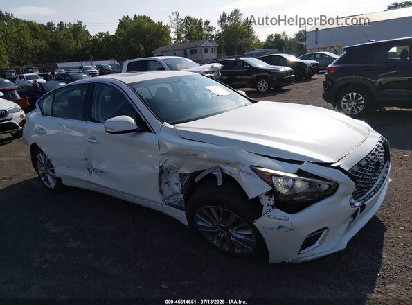 JN1EV7BR7MM754168 2021 INFINITI Q50 Белый Вид спереди