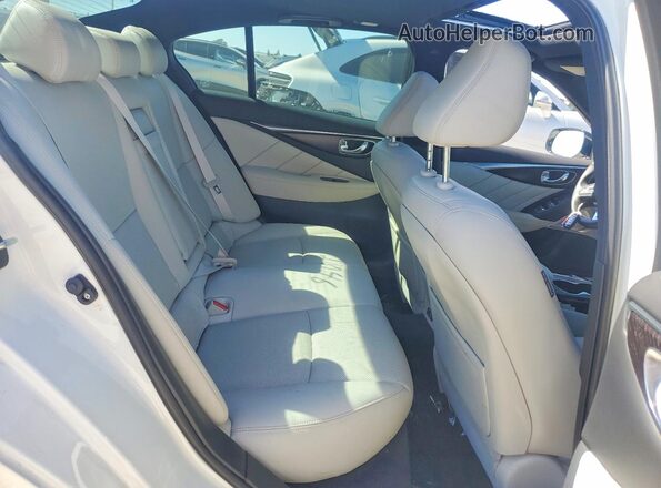 JN1EV7CP6RM602046 2024 INFINITI Q50 White Widok tylnych siedzeń