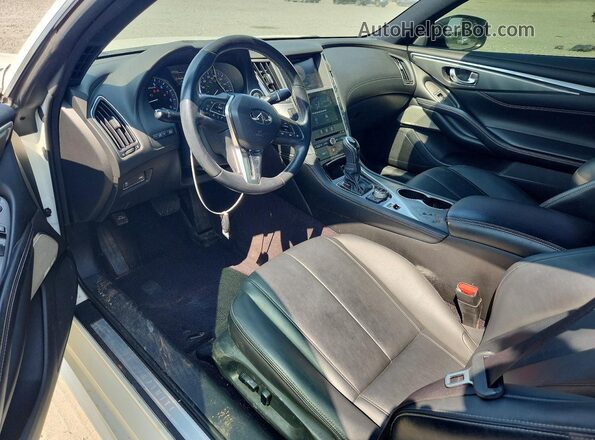JN1EV7EK7JM342438 2018 INFINITI Q60 White Dashboard view