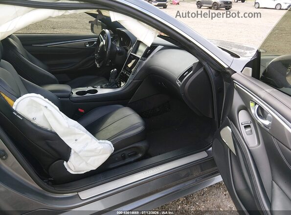 JN1EV7EK7JM342875 2018 INFINITI Q60 Gray Widok wnętrza z przodu