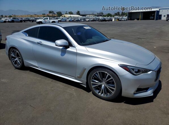 JN1EV7EK9JM340268 2018 INFINITI Q60 Silver Передня права чверть