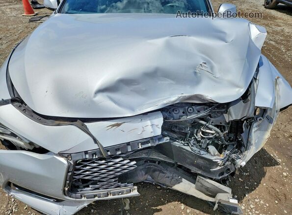 JN1EV7EK9JM340884 2018 INFINITI Q60 Silver Rear interior view