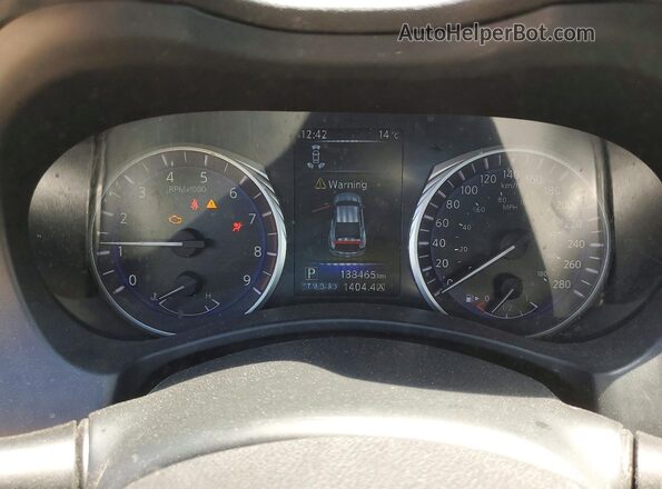 JN1EV7EL1HM551936 2017 INFINITI Q60 White Вид щитка приладів