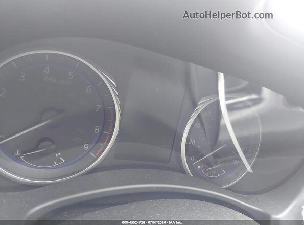 JN1EV7EL1JM390770 2018 INFINITI Q60 White Հետևի նստատեղերի տեսք