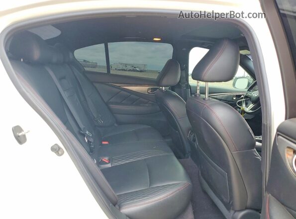 JN1FV7ARXKM800515 2019 INFINITI Q50 White Vista de los asientos traseros