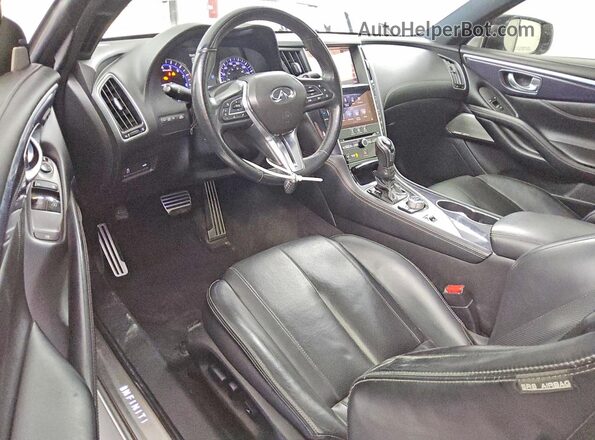JN1FV7EL1HM701953 2017 INFINITI Q60 Silver Dashboard view
