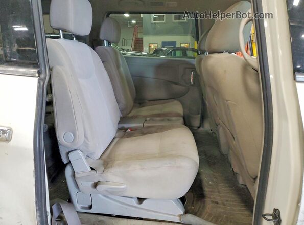 JN8AE2KP5G9151387 2016 NISSAN QUEST White უკანა სალონის ხედი
