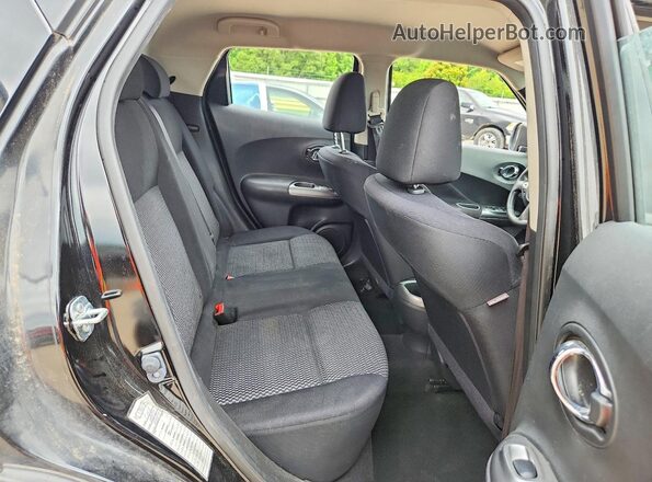 JN8AF5MR1HT703906 2017 NISSAN JUKE Black Widok tylnych siedzeń
