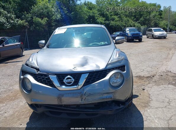 JN8AF5MR2HT705972 2017 NISSAN JUKE Gray Vista interior trasera
