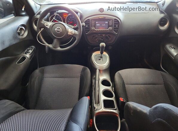 JN8AF5MR6HT702816 2017 NISSAN JUKE Синий Вид панели приборов