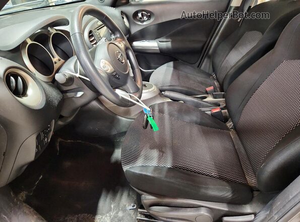 JN8AF5MV5HT753530 2017 NISSAN JUKE Gray Սալոնի դիմացի տեսք