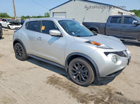 JN8AF5MV8GT659835 2016 NISSAN JUKE Silver Delantero derecho
