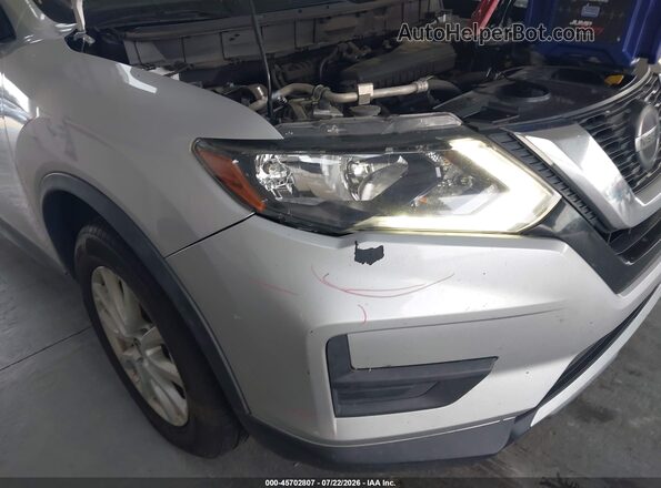 JN8AT2MT0JW453954 2018 NISSAN ROGUE Silver 