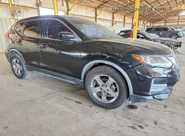JN8AT2MT1HW403607 2017 NISSAN ROGUE Черный Передняя правая четверть