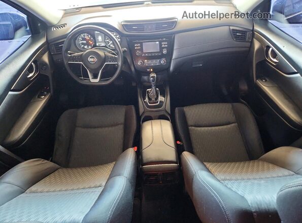 JN8AT2MT1HW403607 2017 NISSAN ROGUE Черный Вид панели приборов