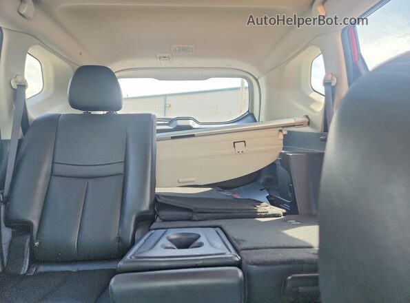 JN8AT2MT1HW404143 2017 NISSAN ROGUE Красный Вид задних сидений
