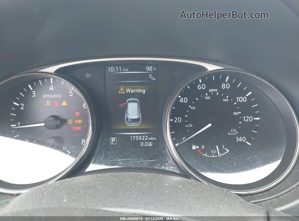 JN8AT2MT2GW019981 2016 NISSAN ROGUE Black Widok tylnych siedzeń