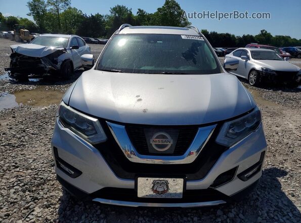 JN8AT2MT2HW149292 2017 NISSAN ROGUE Silver Front view