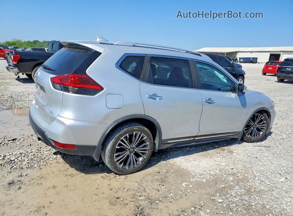JN8AT2MT2HW149292 2017 NISSAN ROGUE Silver Rear right
