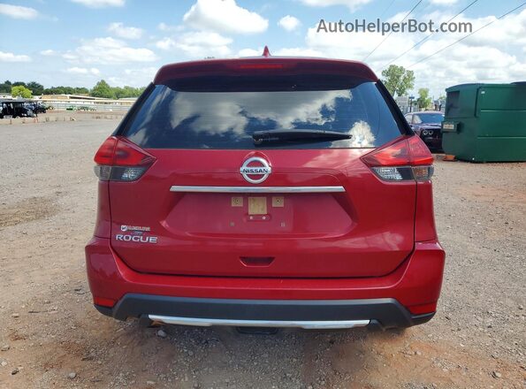 JN8AT2MT2HW395792 2017 NISSAN ROGUE Red Rear view
