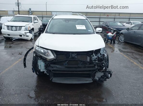 JN8AT2MT2JW452501 2018 NISSAN ROGUE White Widok zestawu wskaźników
