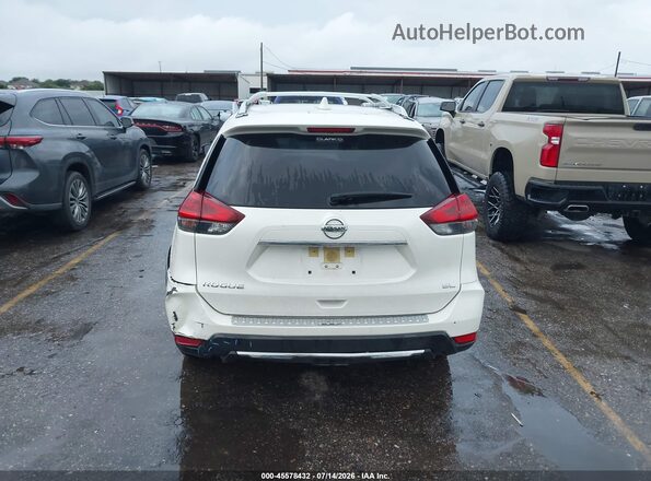 JN8AT2MT2JW452501 2018 NISSAN ROGUE White 