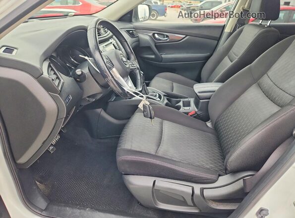 JN8AT2MT2LW018078 2020 NISSAN ROGUE White Вид салону спереду