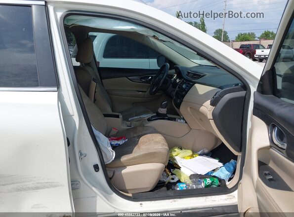 JN8AT2MT3HW144974 2017 NISSAN ROGUE White Սալոնի դիմացի տեսք