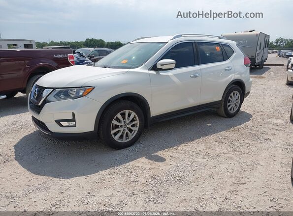 JN8AT2MT3HW144974 2017 NISSAN ROGUE White Առջևի ձախ երեք քառորդ տեսարան