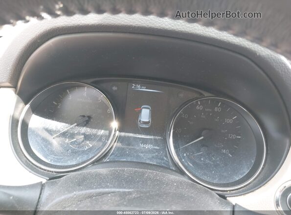 JN8AT2MT3HW144974 2017 NISSAN ROGUE White Հետևի նստատեղերի տեսք