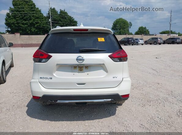JN8AT2MT3HW144974 2017 NISSAN ROGUE White 